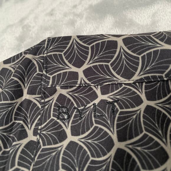 Bylt Shirt 2XL Riviera Button Down Stretch Performance Work Casual Geometric - Picture 6 of 10